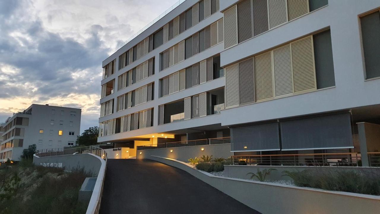 Luxury Apartment 4Seasons With Garage Split Exteriör bild