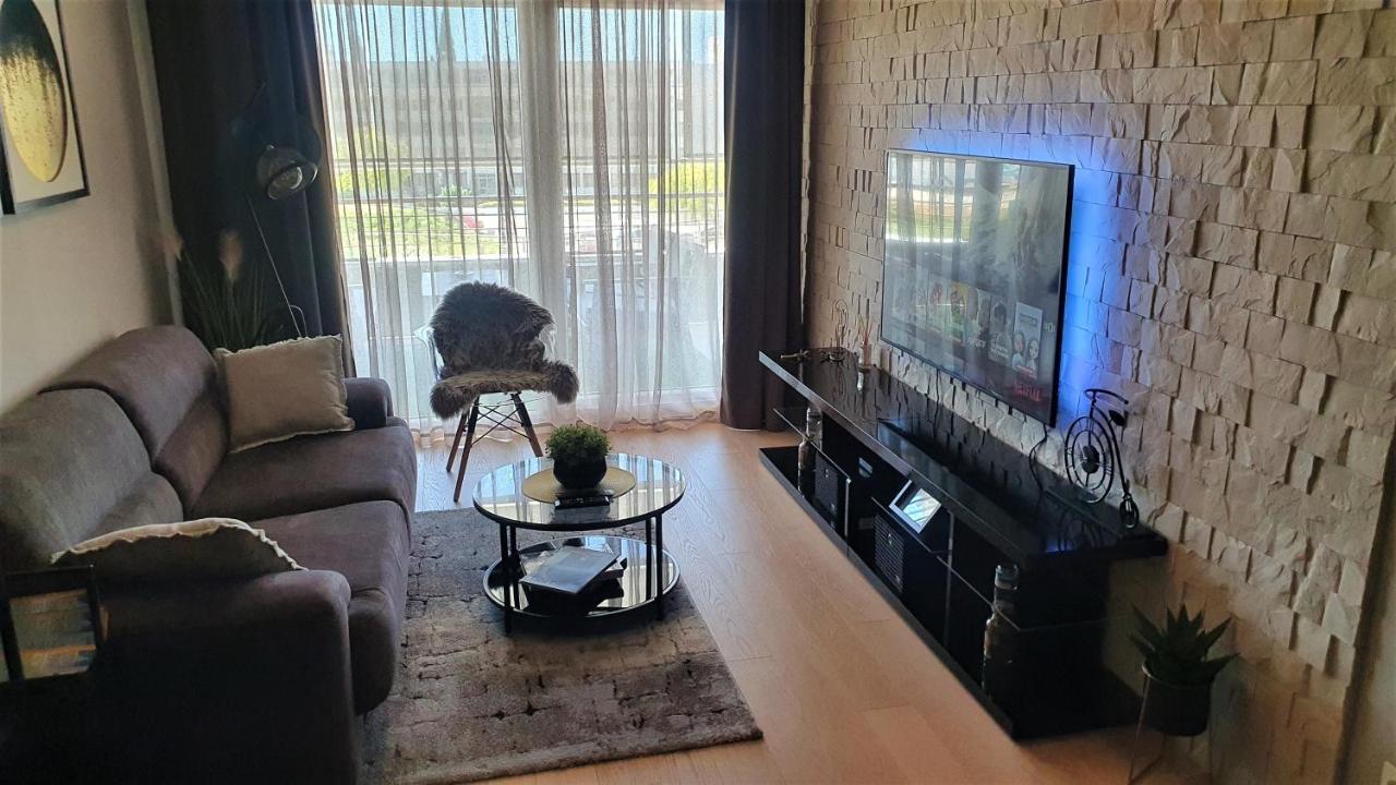 Luxury Apartment 4Seasons With Garage Split Exteriör bild